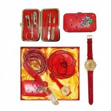 Подарочный набор: ремень, кошелек, часы, маникюрный набор.