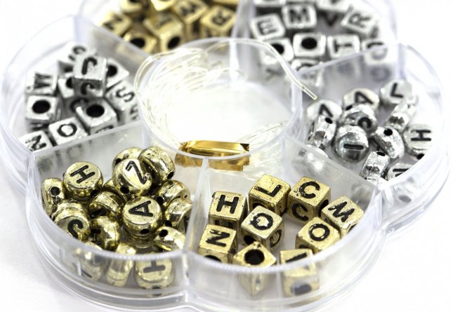 Набор для создания украшений-бусины Alingar, 80х80х12 мм, "Золото-серебро", 2 вида бусин, 1х1,1 м леска, пластик.пенал фото 2