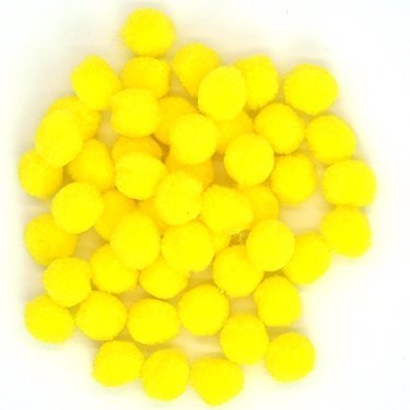 Материал декоративный "Пушистые помпоны" Апплика, 15 мм, 50 шт, пакет с европодвесом, желтый фото 3