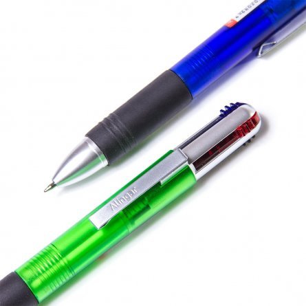 Автоматическая  4-х цв., шар.,ручка, цвет чернил (красн., син.,черн.,зел.,) пишущий узел, 0,7мм.